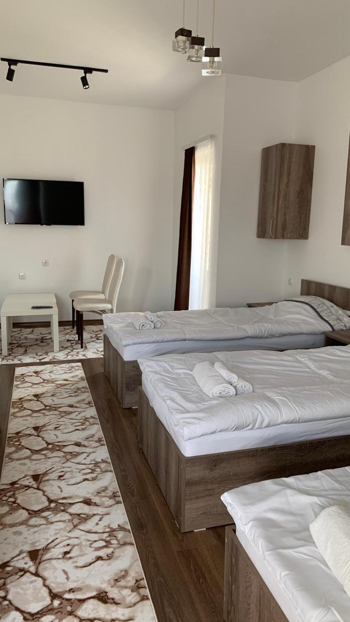 פרילפ Hotel Focus מראה חיצוני תמונה
