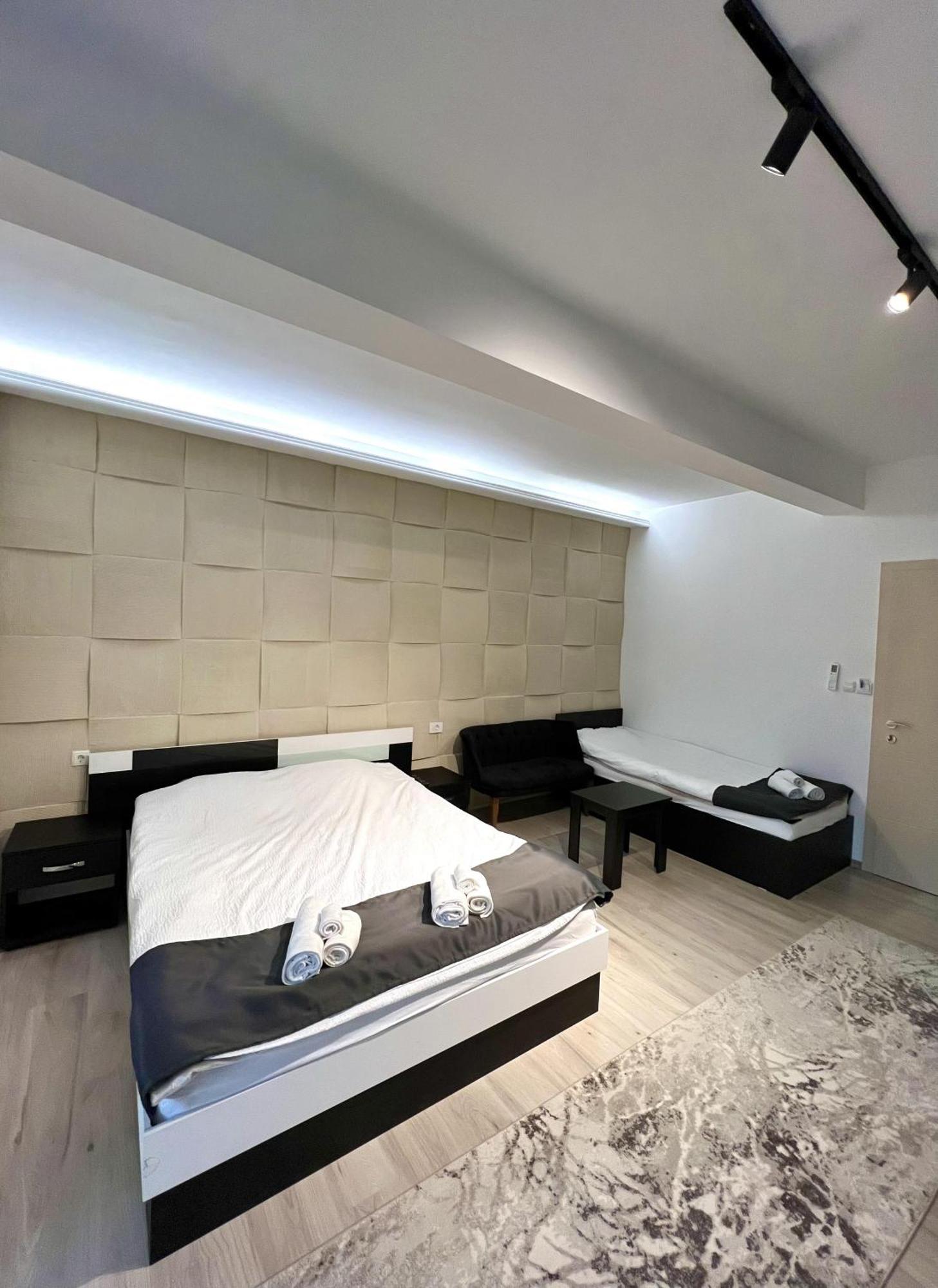 פרילפ Hotel Focus מראה חיצוני תמונה