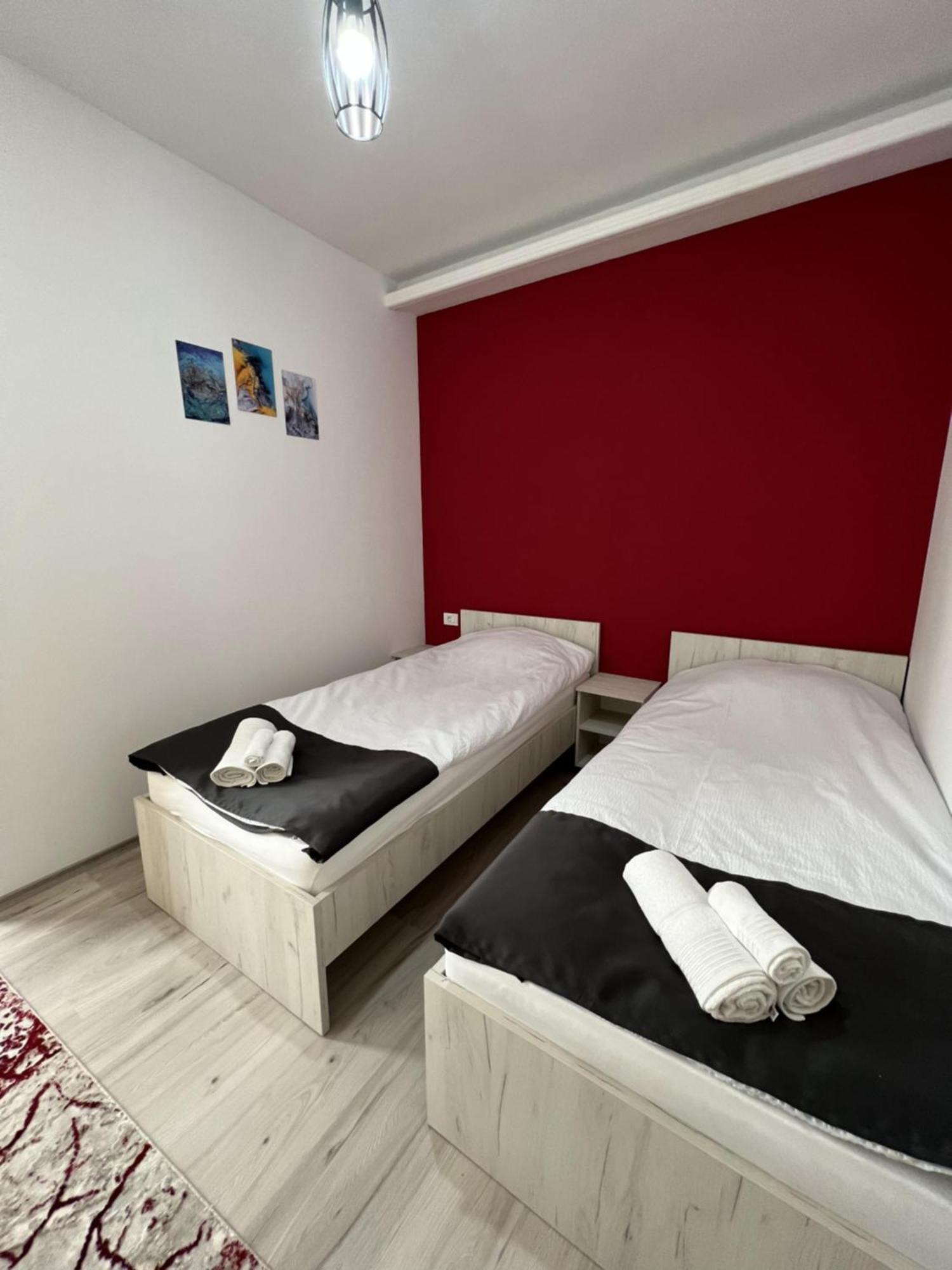 פרילפ Hotel Focus מראה חיצוני תמונה