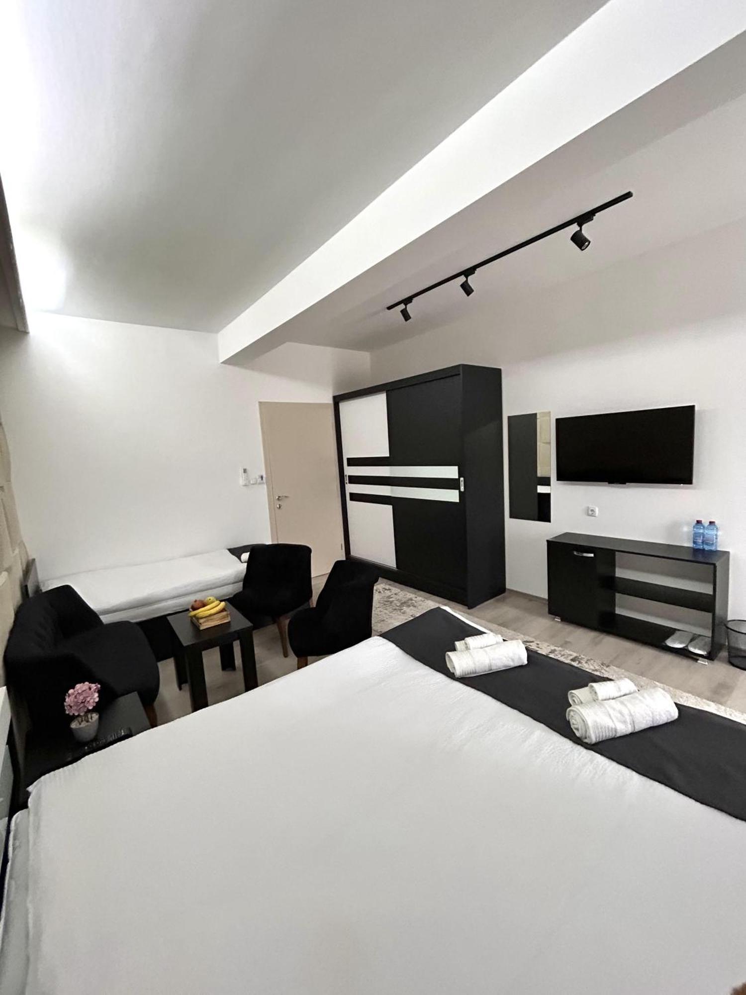 פרילפ Hotel Focus מראה חיצוני תמונה